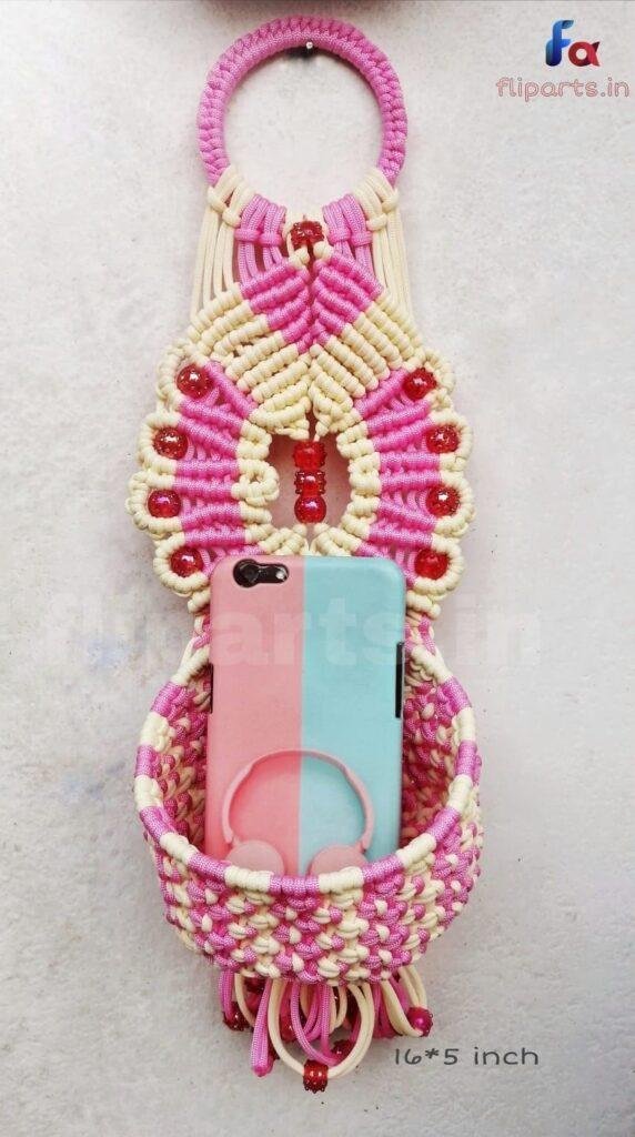 Macramé mobile holder